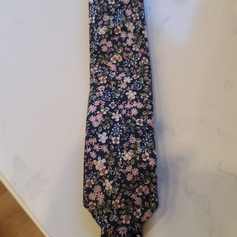Tie